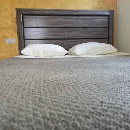 Milan Bed and Breakfast Κονστάντζα