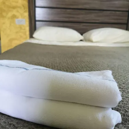 Milan Bed and Breakfast Κονστάντζα
