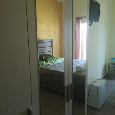 Milan Bed and Breakfast Κονστάντζα